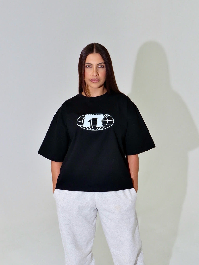 001 T SHIRT - BLACK